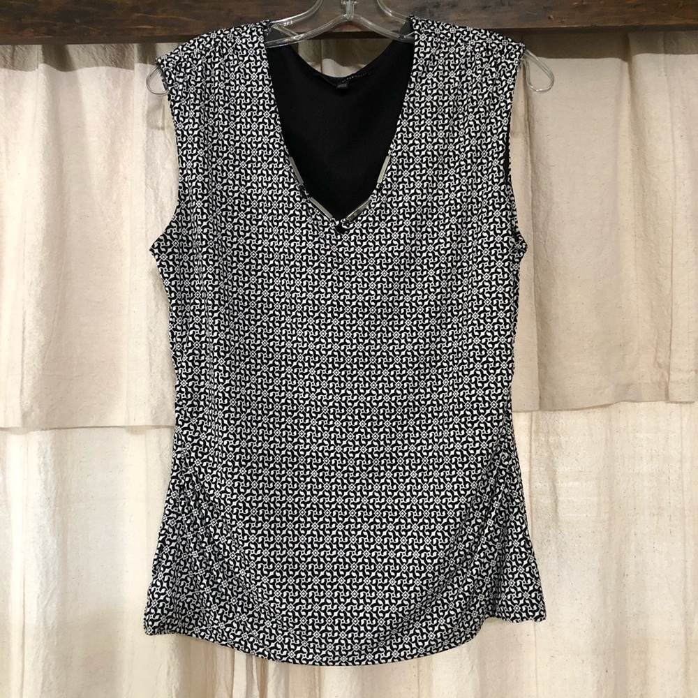 WHBM Geo Pattern Sleeveless Top size Medium